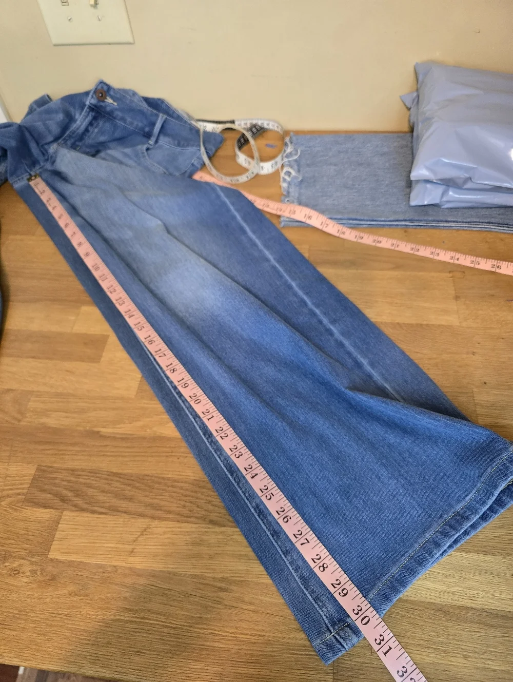 Halara Flex Asymmetric Low Rise Baggy Wide Leg Washed Casual Jean M Tall (8-10) - Picture 11 of 13